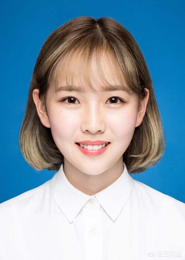 如何用攝影軟件photoshop為證件照片，快速更換背景？