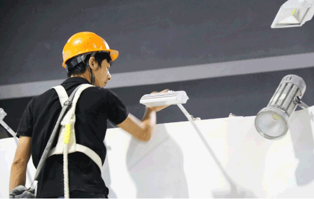 2019年國際大型展示展覽搭建現(xiàn)場 第6張 2019年國際大型展示展覽搭建現(xiàn)場 第6張